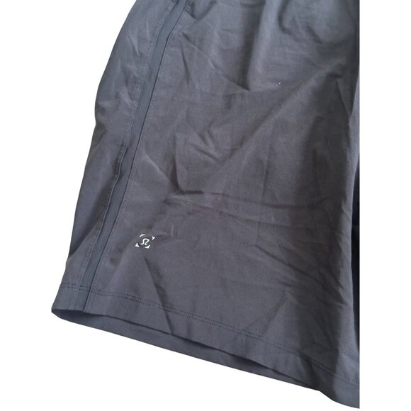 LULULEMON Men's Black Workout Lined Shorts Size Medium - Picture 3 of 9